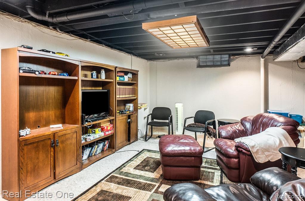 3632 Summit Ridge Drive Rochester Hills, MI 48306 - Photo 25 of 33