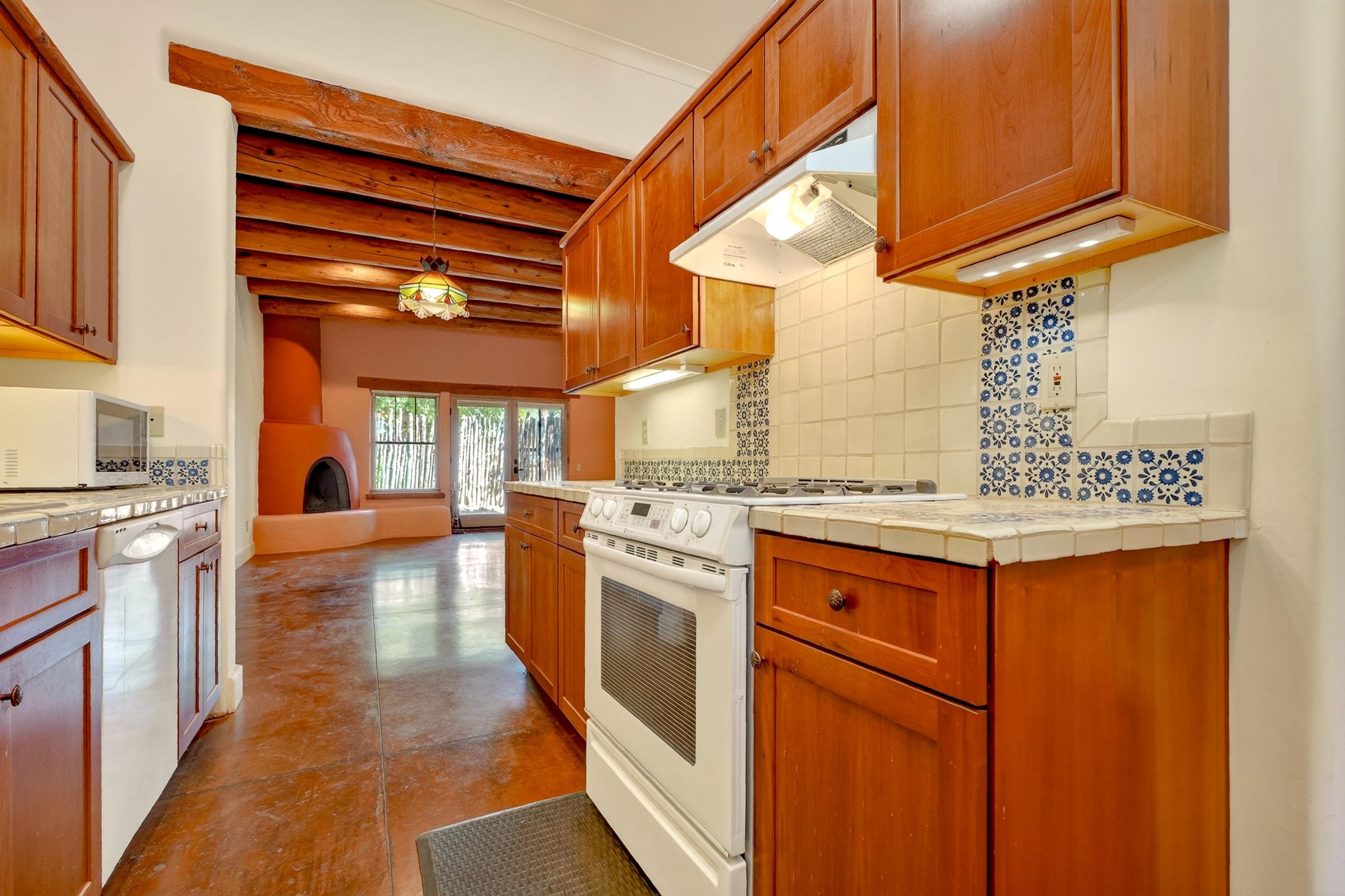 205 Upper Ranchitos Road, Unit 17 Taos, NM 87571 - Photo 12 of 50 Gallery Image 12