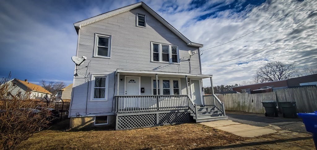 33 Amber Street Springfield, MA 01109 - Photo 1 of 24 Gallery Image 1
