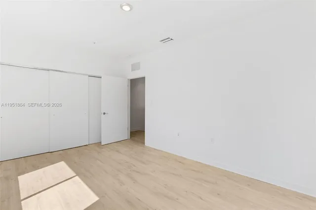 $3,400 | 170 Northwest 158th Street, Unit 8, Miami, FL 33169