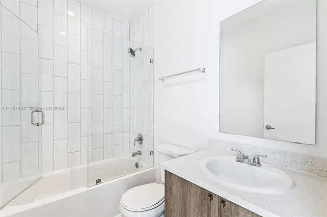 $3,400 | 170 Northwest 158th Street, Unit 8, Miami, FL 33169