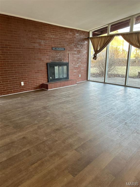 6714 Bitteroot Lane Berkeley, MO 63134 - Photo 2 of 37