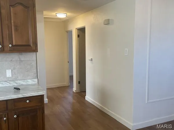 $1,550 | 6714 Bitteroot Lane, Berkeley, MO 63134