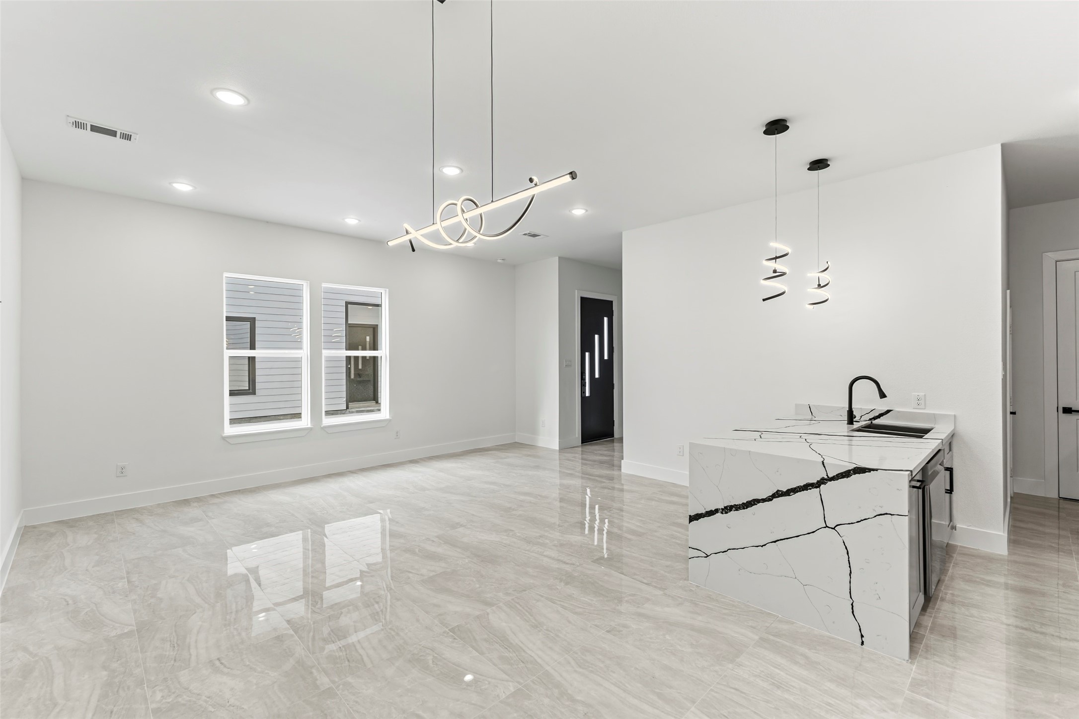 7544 Dyer Street Houston, TX 77088 - Photo 8 of 18