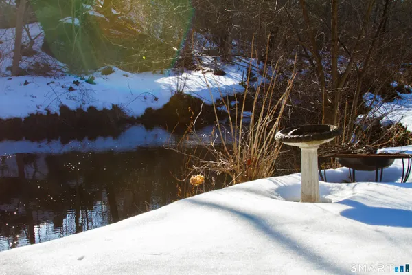 a view of a outdoor space