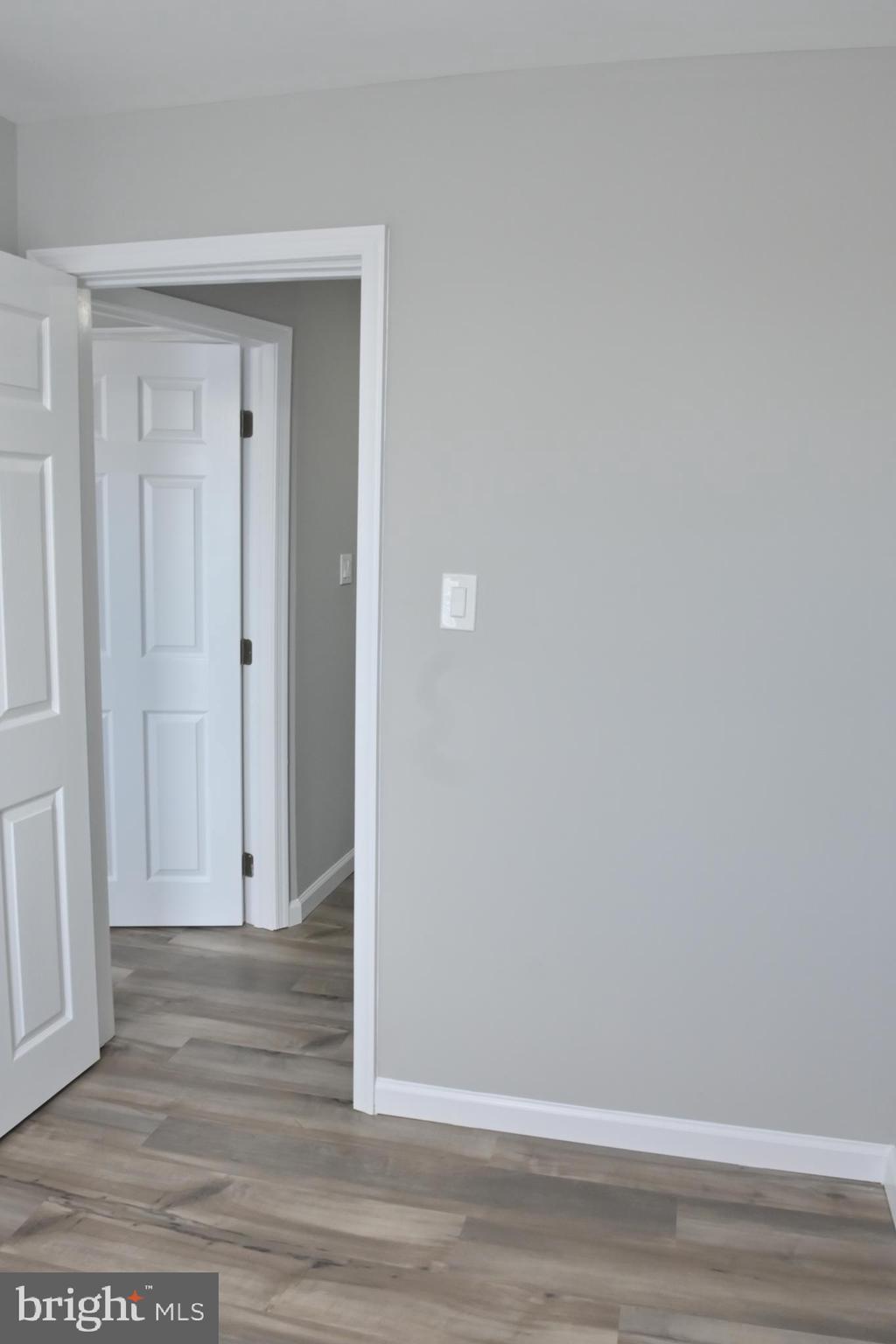 534 Hampden Road Upper Darby, PA 19082 - Photo 13 of 35 1st Bedroom