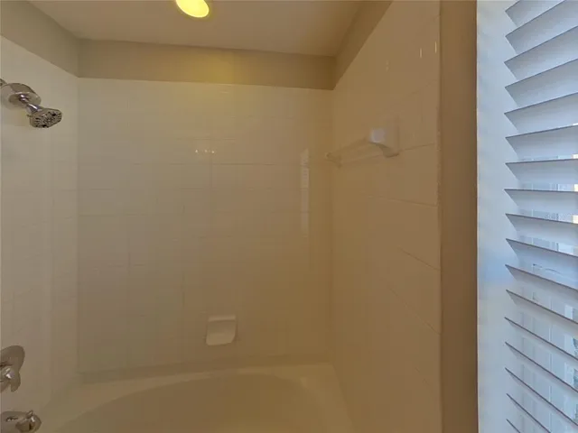 $2,109 | Undisclosed Address, Gibsonton, FL 33534