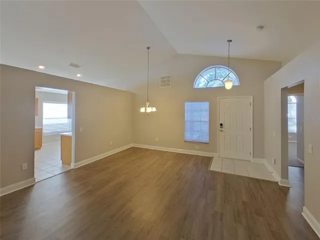 $2,109 | Undisclosed Address, Gibsonton, FL 33534