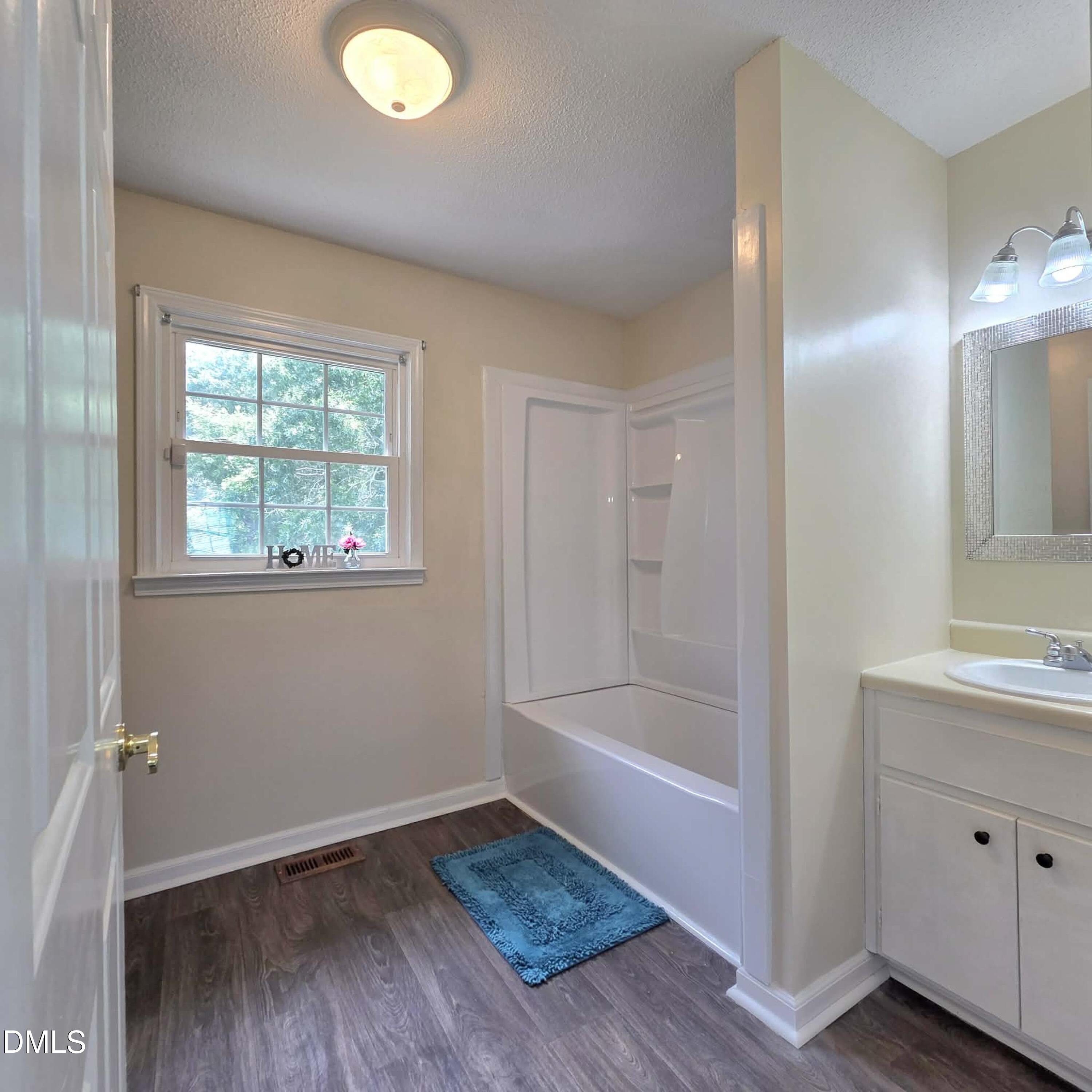 307 Slate Top House Road Clayton, NC 27520 - Photo 19 of 24 Bath