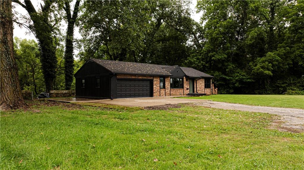18405 East Truman Road Independence, MO 64057 - Photo 2 of 23 Gallery Image 2