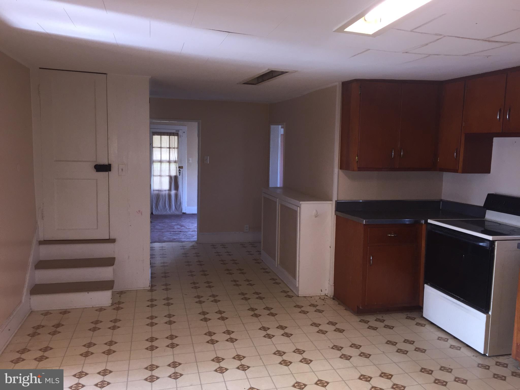 1390 Welltown Road Clear Brook, VA 22624 - Photo 9 of 14 Kitchen