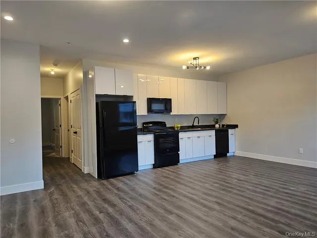 $1,798 | 11 Orange Lane, Unit 10, Liberty, NY 12754