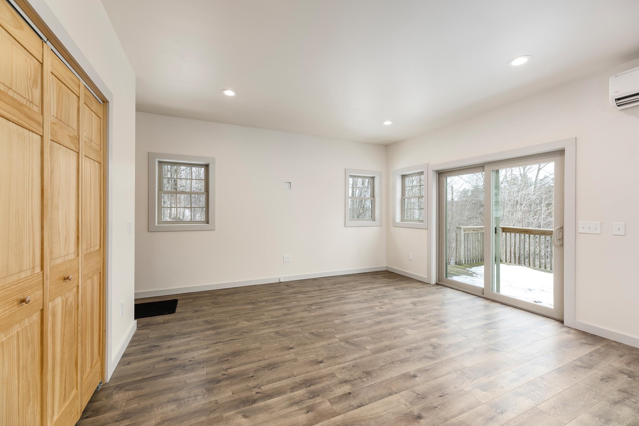 6353 South Bohemian Road Maple City, MI 49664 - Photo 15 of 46 1909362-15.JPG