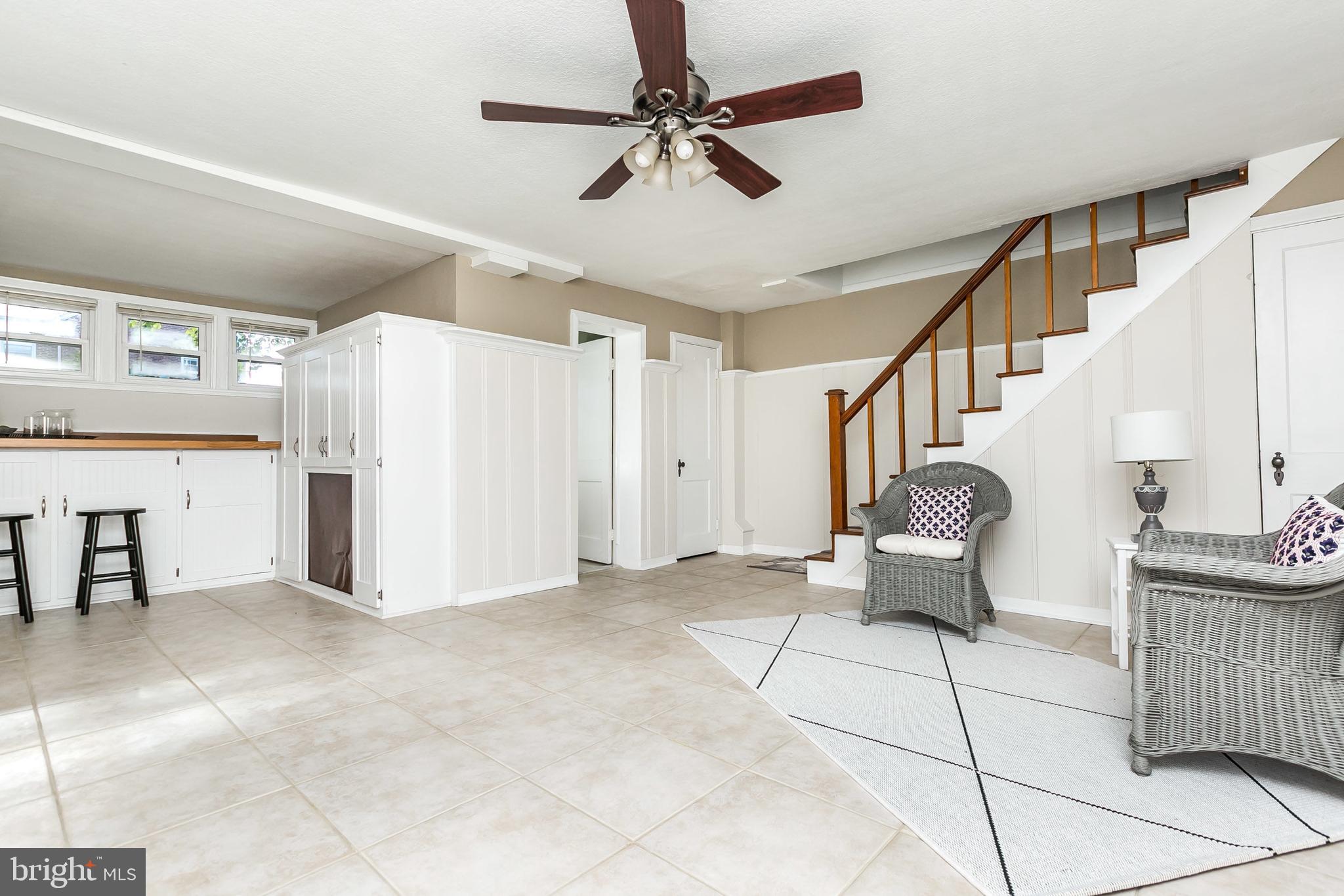 433 Academy Road Baltimore, MD 21228 - Photo 28 of 41 Surprisingly bright!