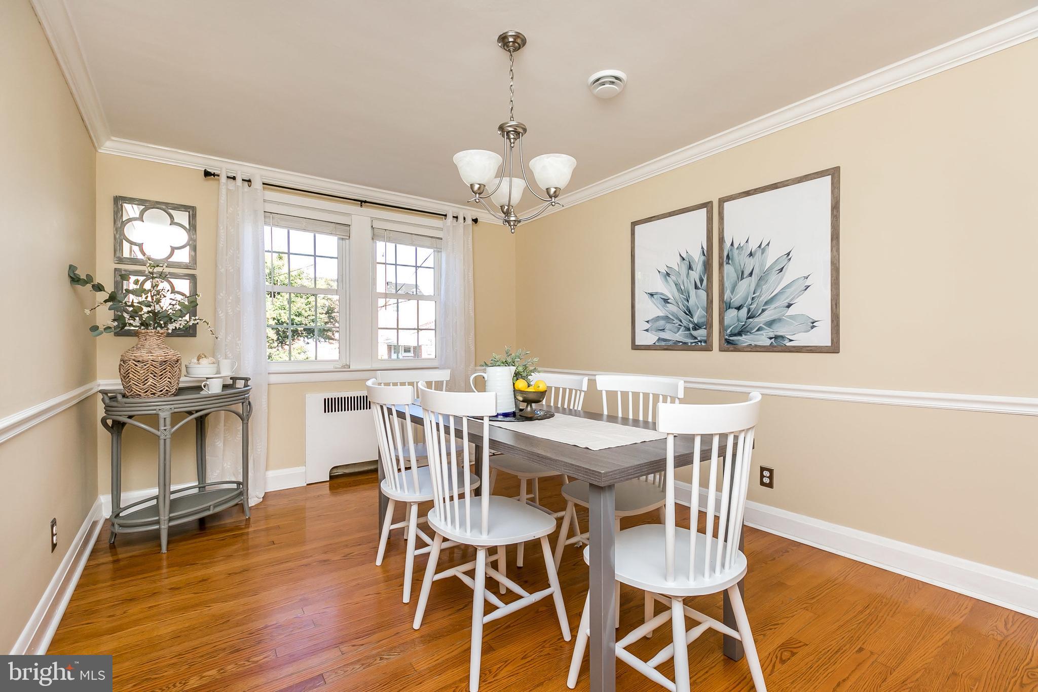 433 Academy Road Baltimore, MD 21228 - Photo 10 of 41 Dining Room with chair rail...