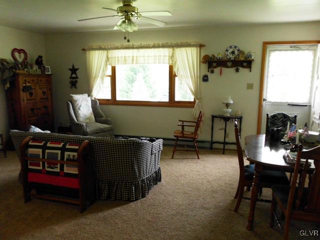 129 Friendship Road Lehighton, PA 18235 - Photo 3 of 29 Gallery Image 3