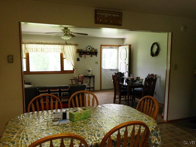 129 Friendship Road Lehighton, PA 18235 - Photo 5 of 29 Gallery Image 5
