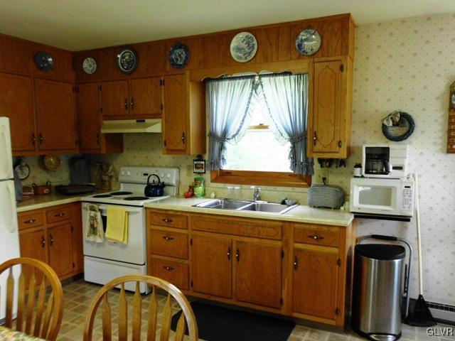 129 Friendship Road Lehighton, PA 18235 - Photo 9 of 29 Gallery Image 9