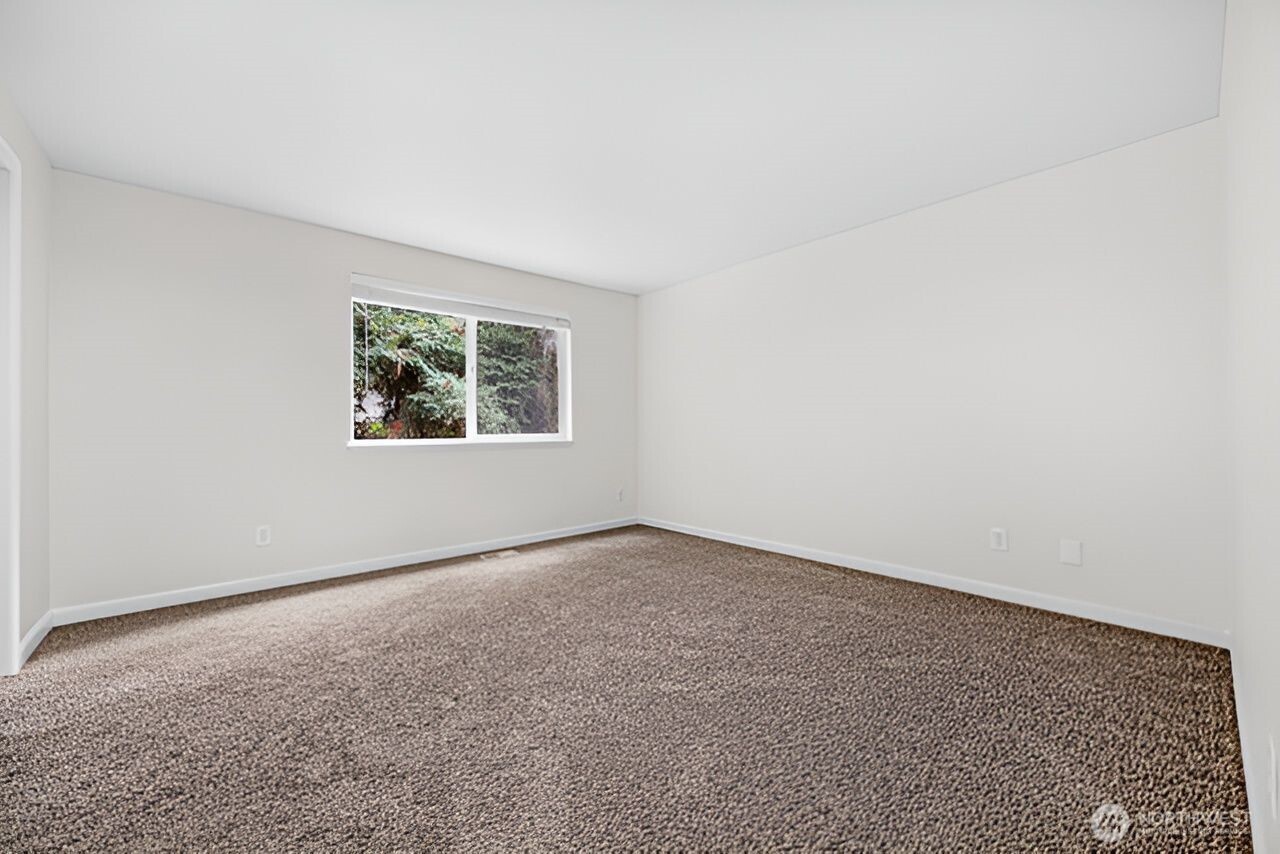17610 161st Avenue Southeast Renton, WA 98058 - Photo 14 of 25