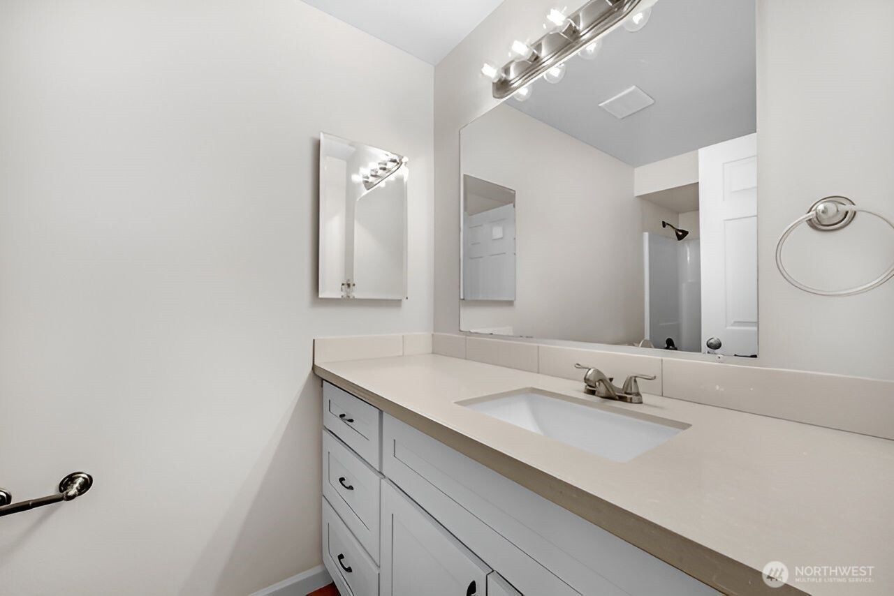 17610 161st Avenue Southeast Renton, WA 98058 - Photo 18 of 25