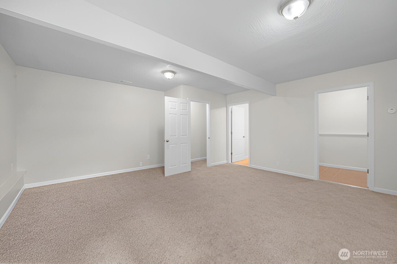 17610 161st Avenue Southeast Renton, WA 98058 - Photo 22 of 25