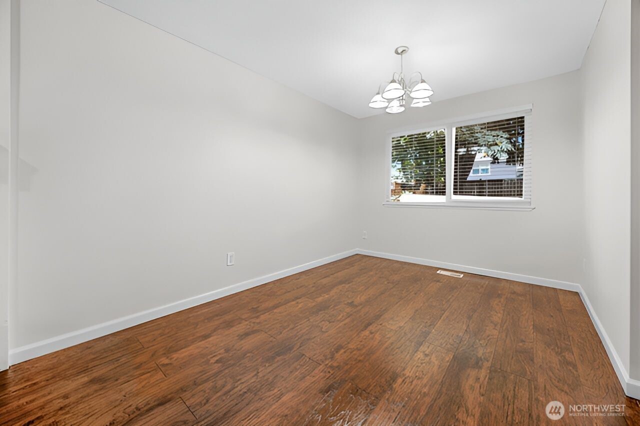 17610 161st Avenue Southeast Renton, WA 98058 - Photo 7 of 25