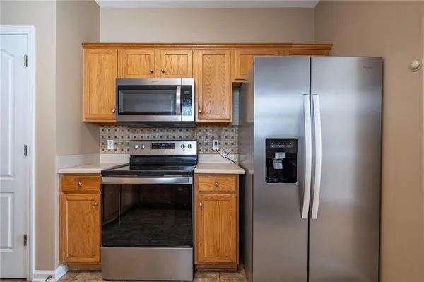 $2,000 | 32 Brookvalley Court West, Dallas, GA 30157