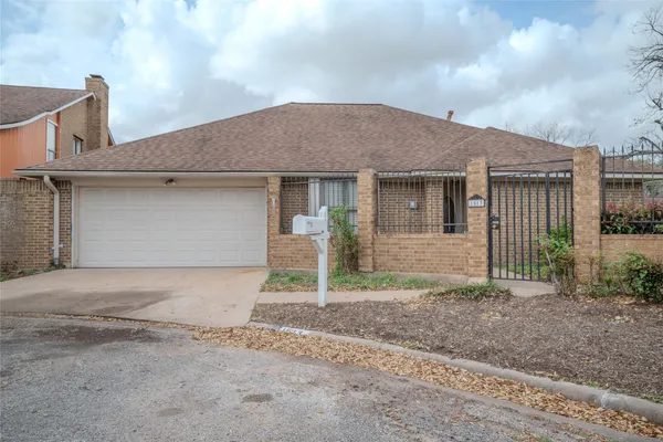 $199,000 | 1513 Crestmont Street, Wharton, TX 77488