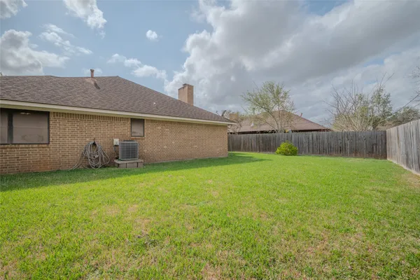 $199,000 | 1513 Crestmont Street, Wharton, TX 77488