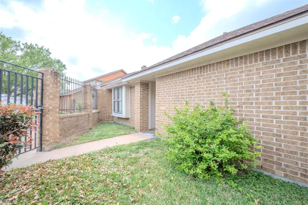 $199,000 | 1513 Crestmont Street, Wharton, TX 77488