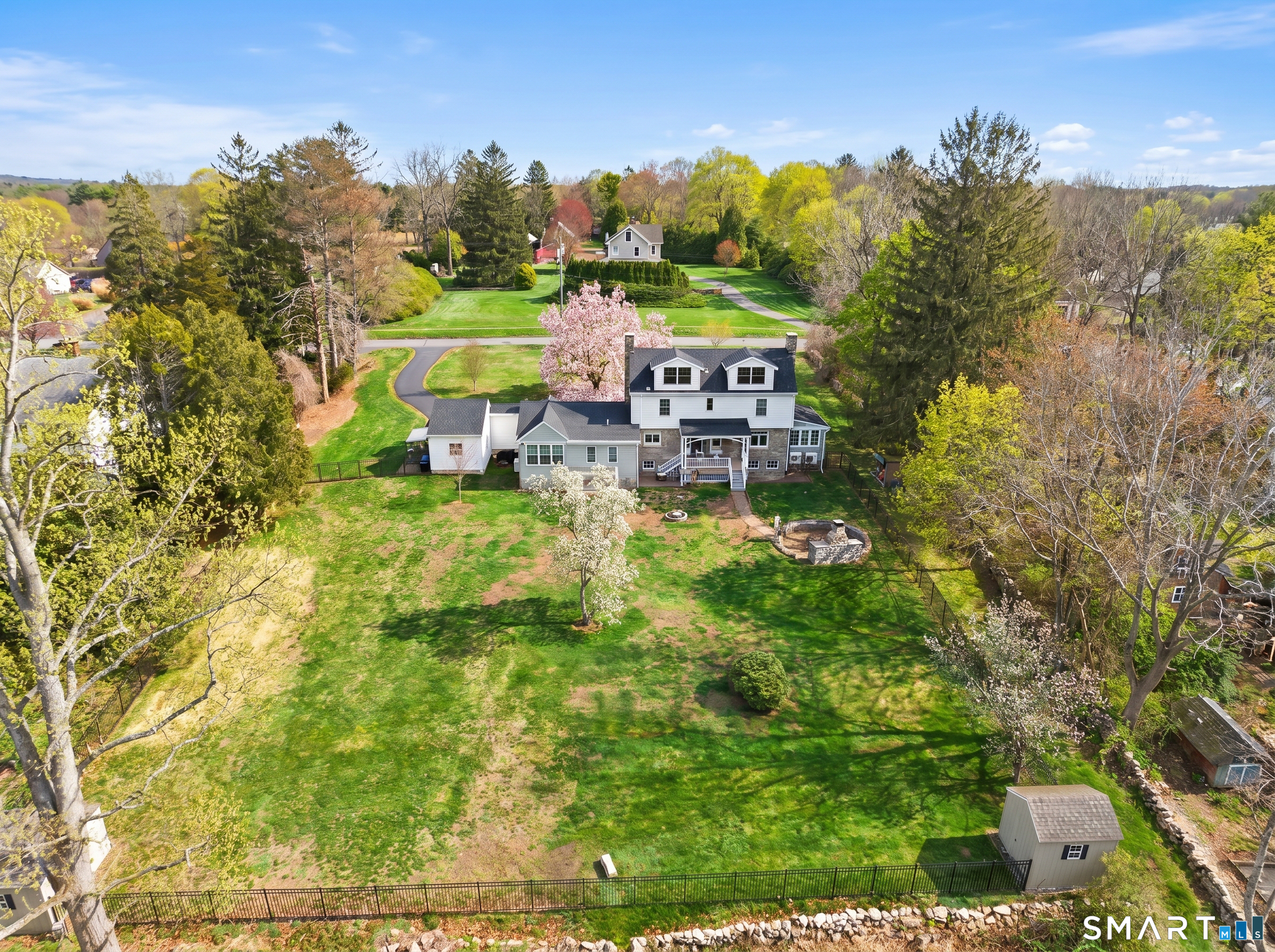 76 Starr Hill Road Groton, CT 06340 - Photo 3 of 40