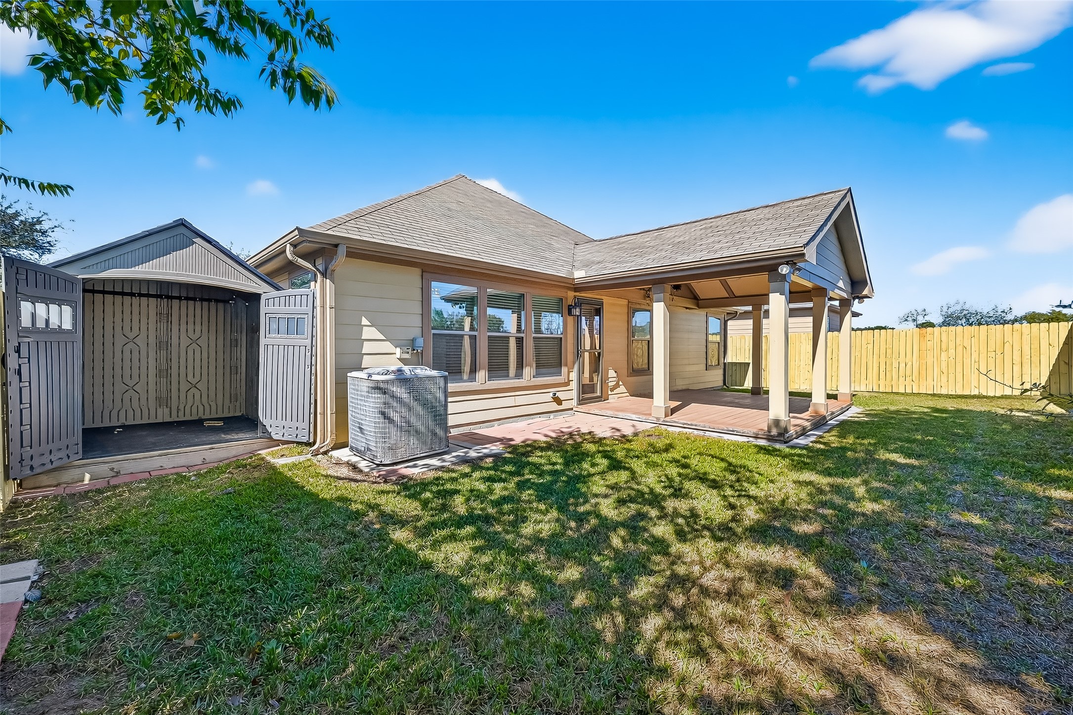 6722 Path Way Court Katy, TX 77449 - Photo 14 of 33 Shed & Generator stays with home! (generator not in photo)