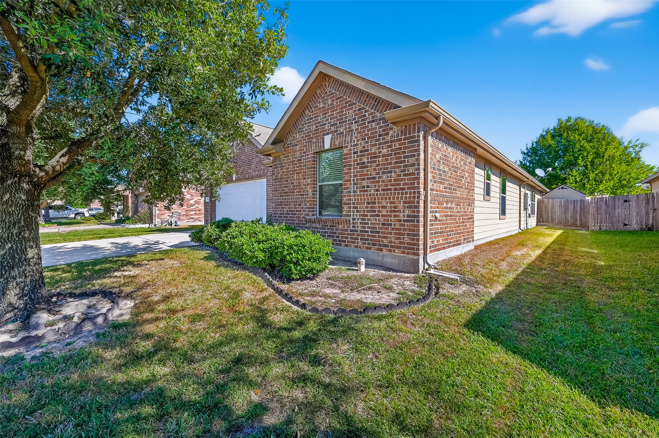 6722 Path Way Court Katy, TX 77449 - Photo 16 of 33 Exterior just had a pressure wash =)
