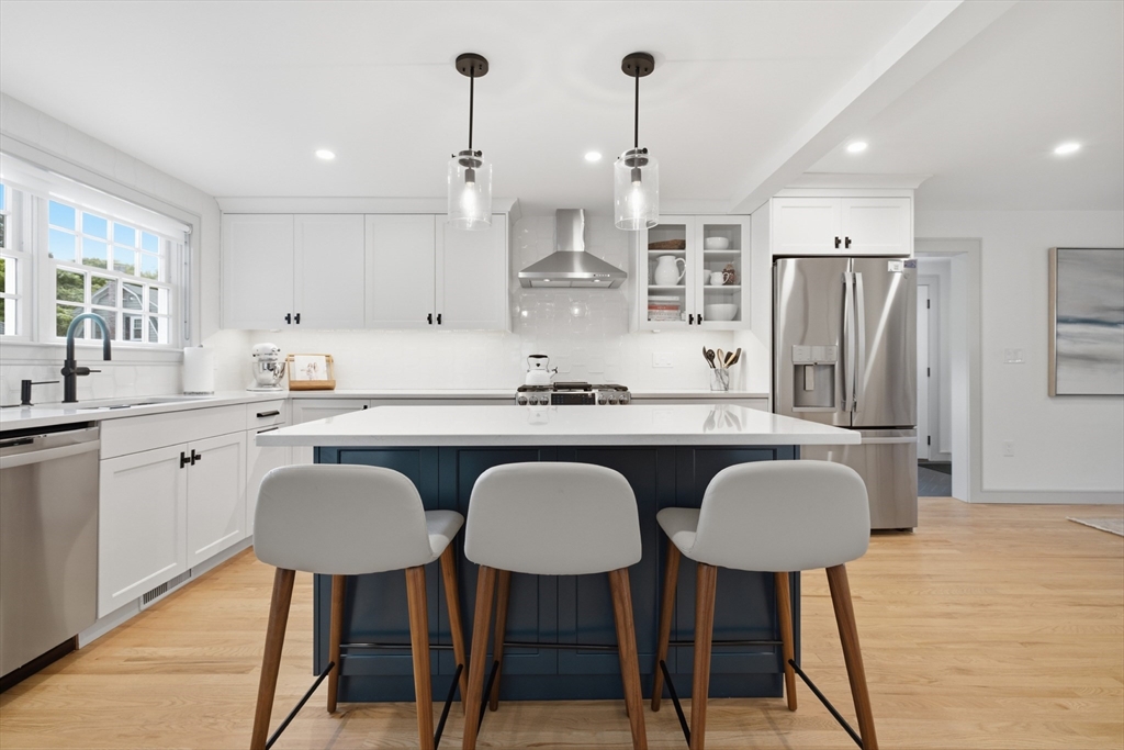 6 Lockway Road Andover, MA 01810 - Photo 11 of 41 Gallery Image 11