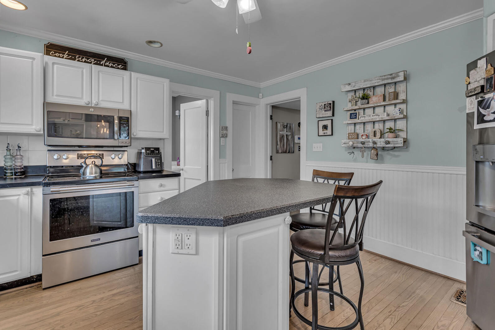 756 Crescent Road Jackson, MI 49203 - Photo 12 of 52 0N0A8688