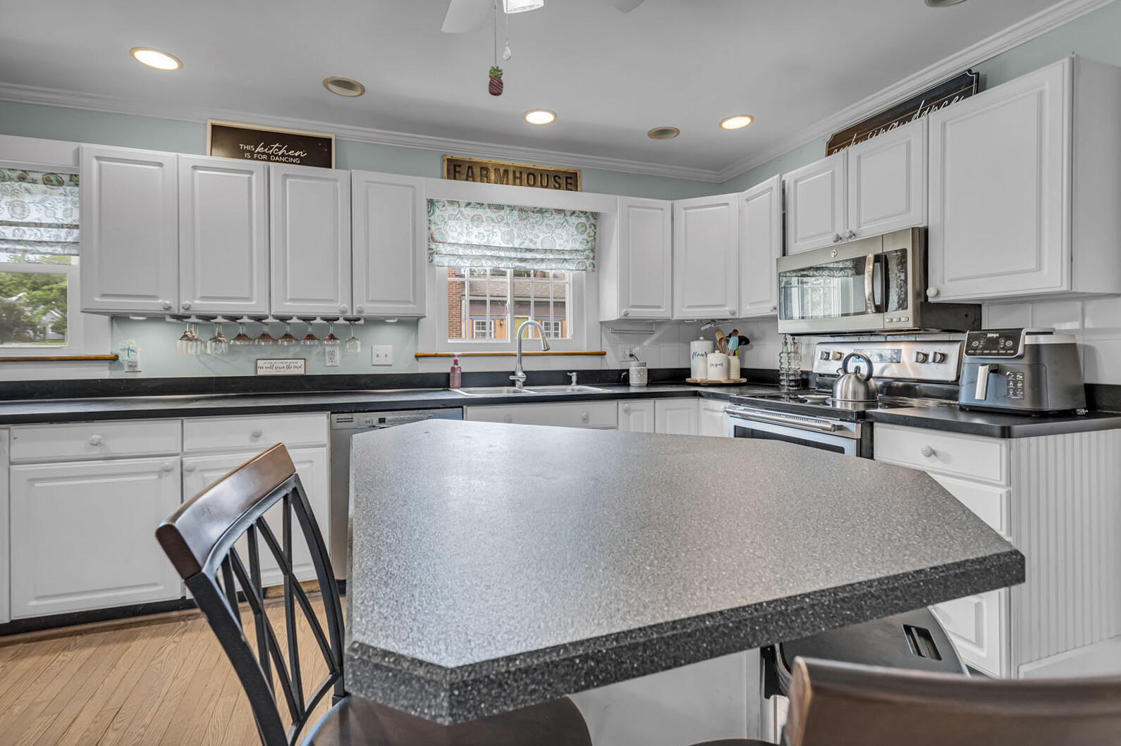 756 Crescent Road Jackson, MI 49203 - Photo 10 of 52 0N0A8685