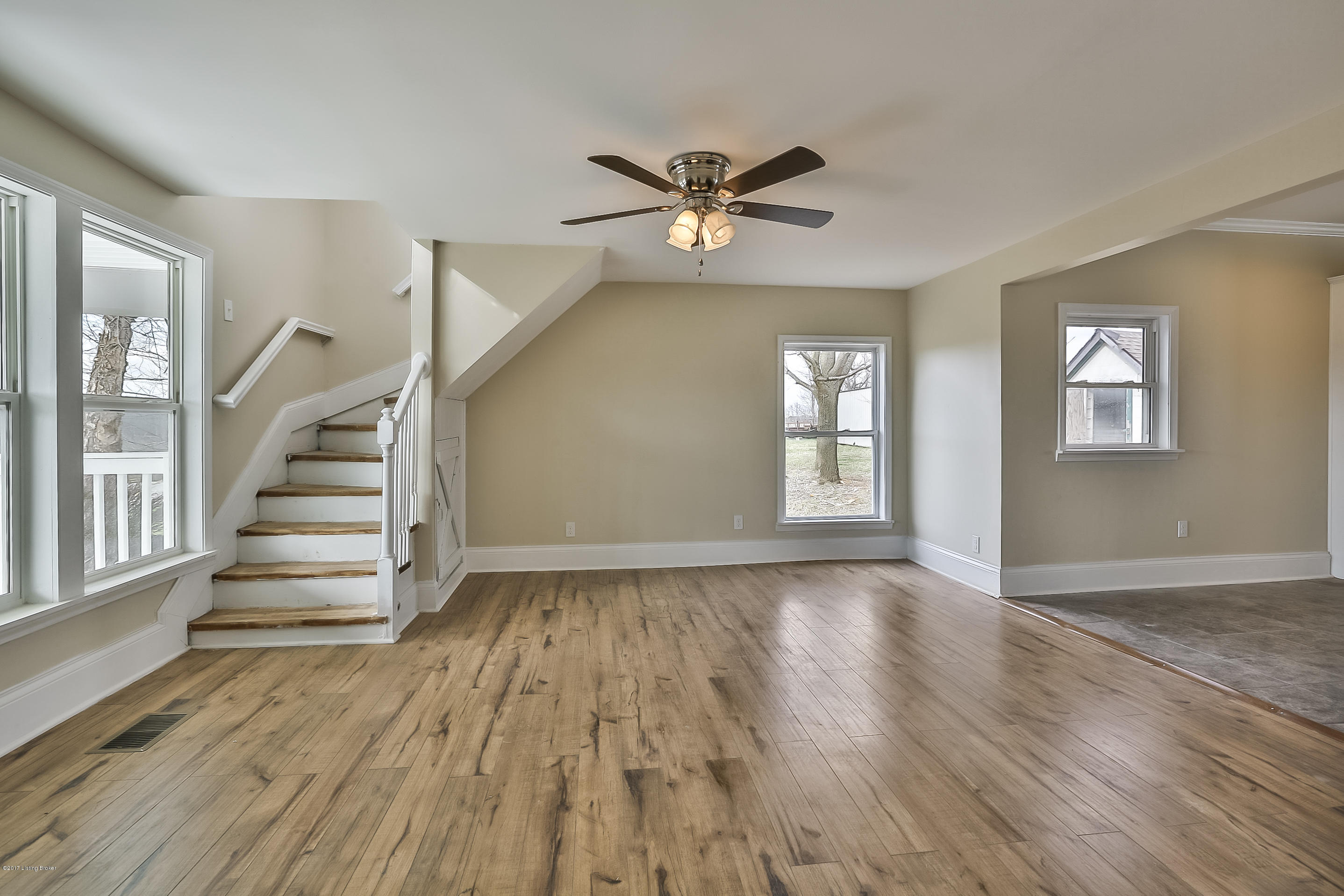 9579 Mt Eden Road Waddy, KY 40076 - Photo 10 of 33 Living Room