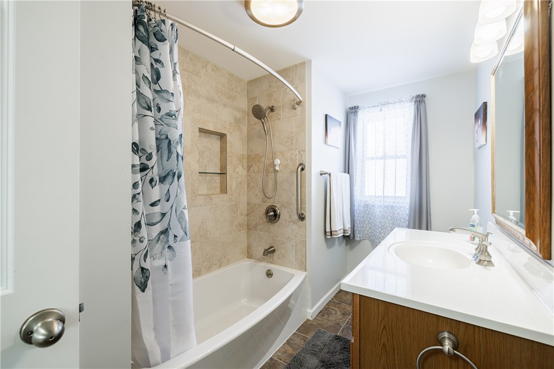 3695 Lyell Road Gates, NY 14606 - Photo 13 of 29 1st Floor Full Bath