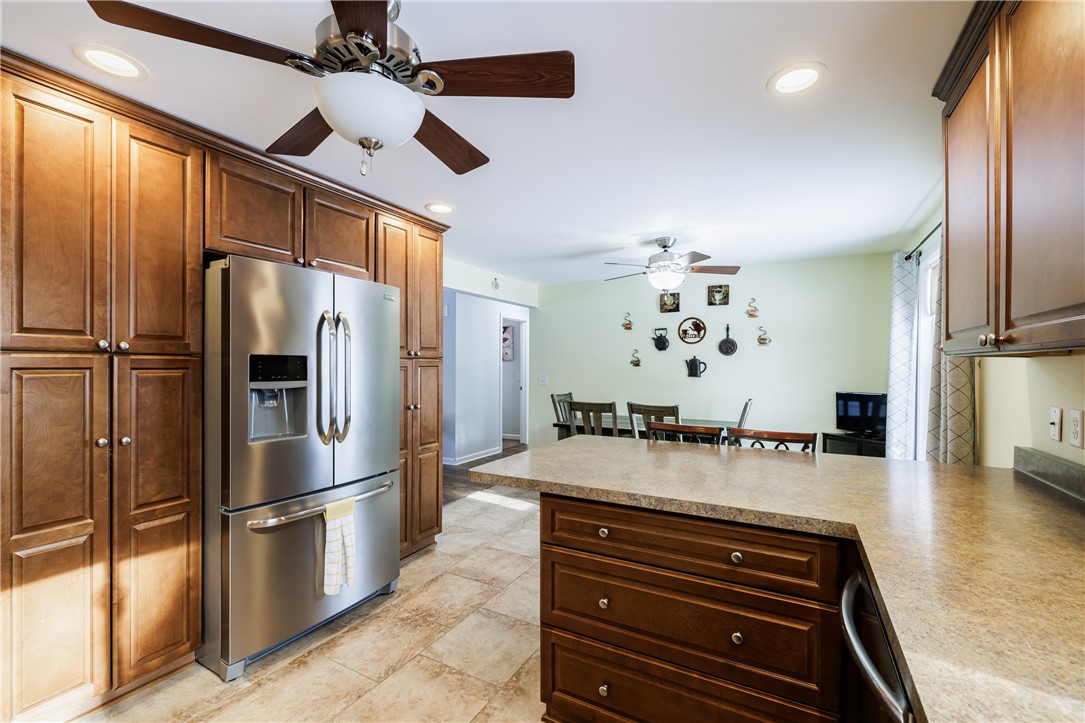 3695 Lyell Road Gates, NY 14606 - Photo 3 of 29 Beautifully Updated Kitchen