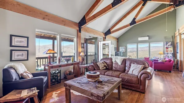 $995,000 | 767 Bill Shaw Road, Pateros, WA 98846