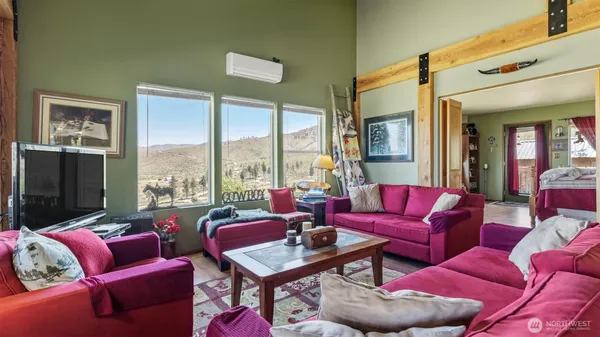 $995,000 | 767 Bill Shaw Road, Pateros, WA 98846
