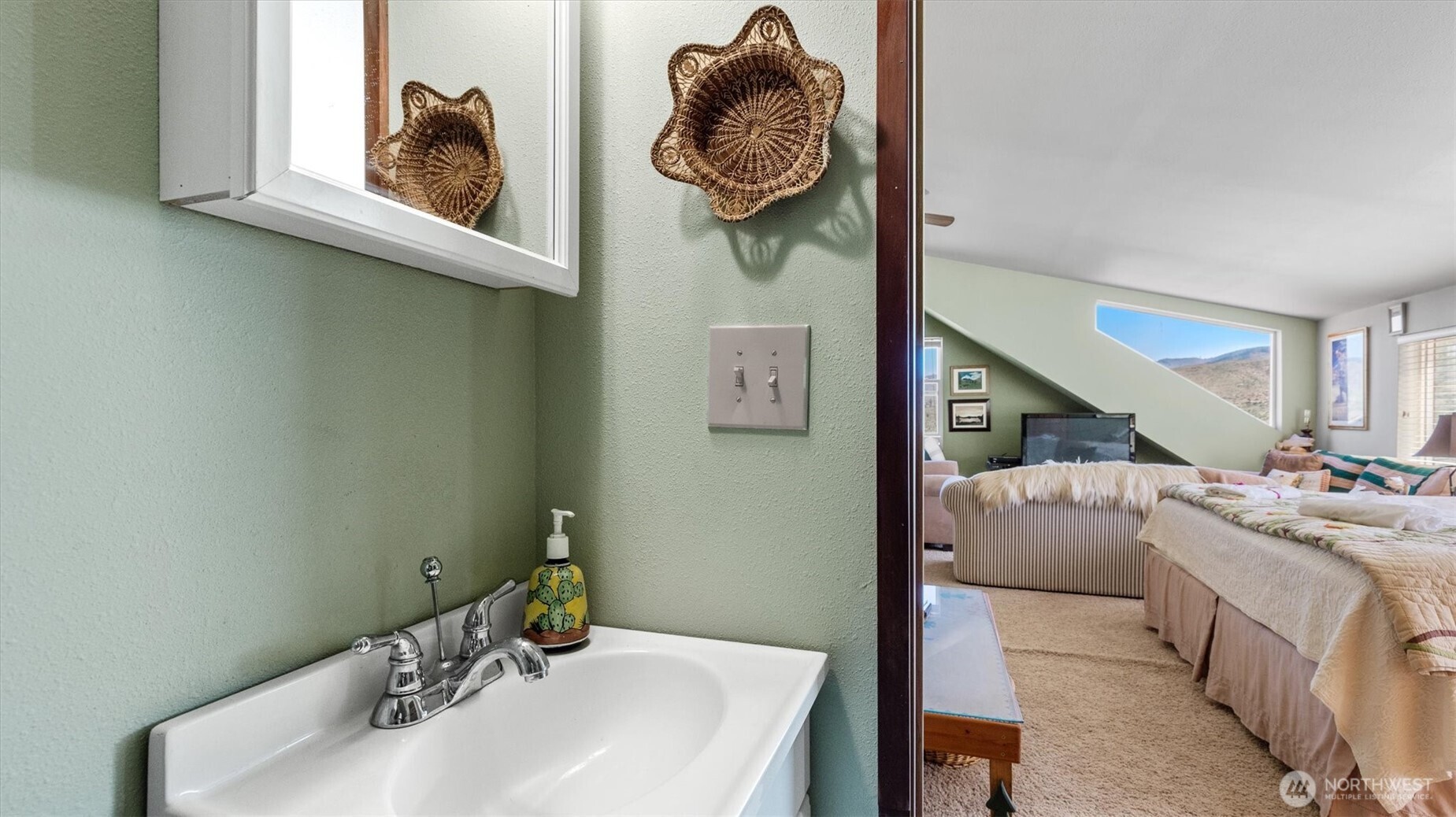 767 Bill Shaw Road Pateros, WA 98846 - Photo 28 of 40