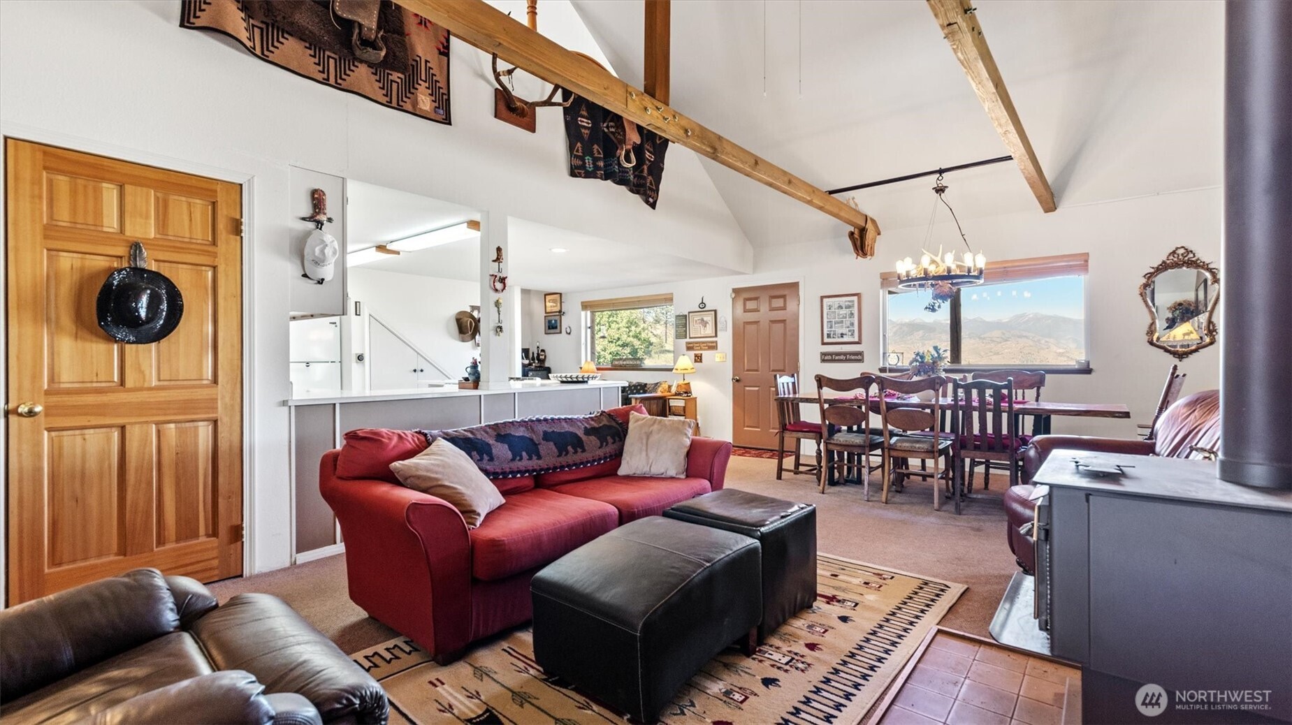 767 Bill Shaw Road Pateros, WA 98846 - Photo 5 of 40