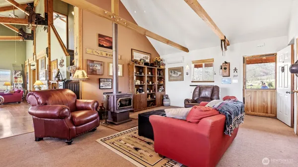 $995,000 | 767 Bill Shaw Road, Pateros, WA 98846