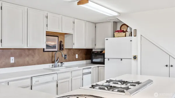 $995,000 | 767 Bill Shaw Road, Pateros, WA 98846