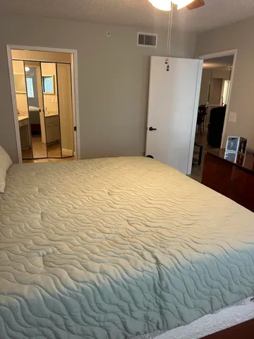 $1,850 | 4734 Lucerne Lakes Boulevard North, Unit 410, Lake Worth, FL 33467