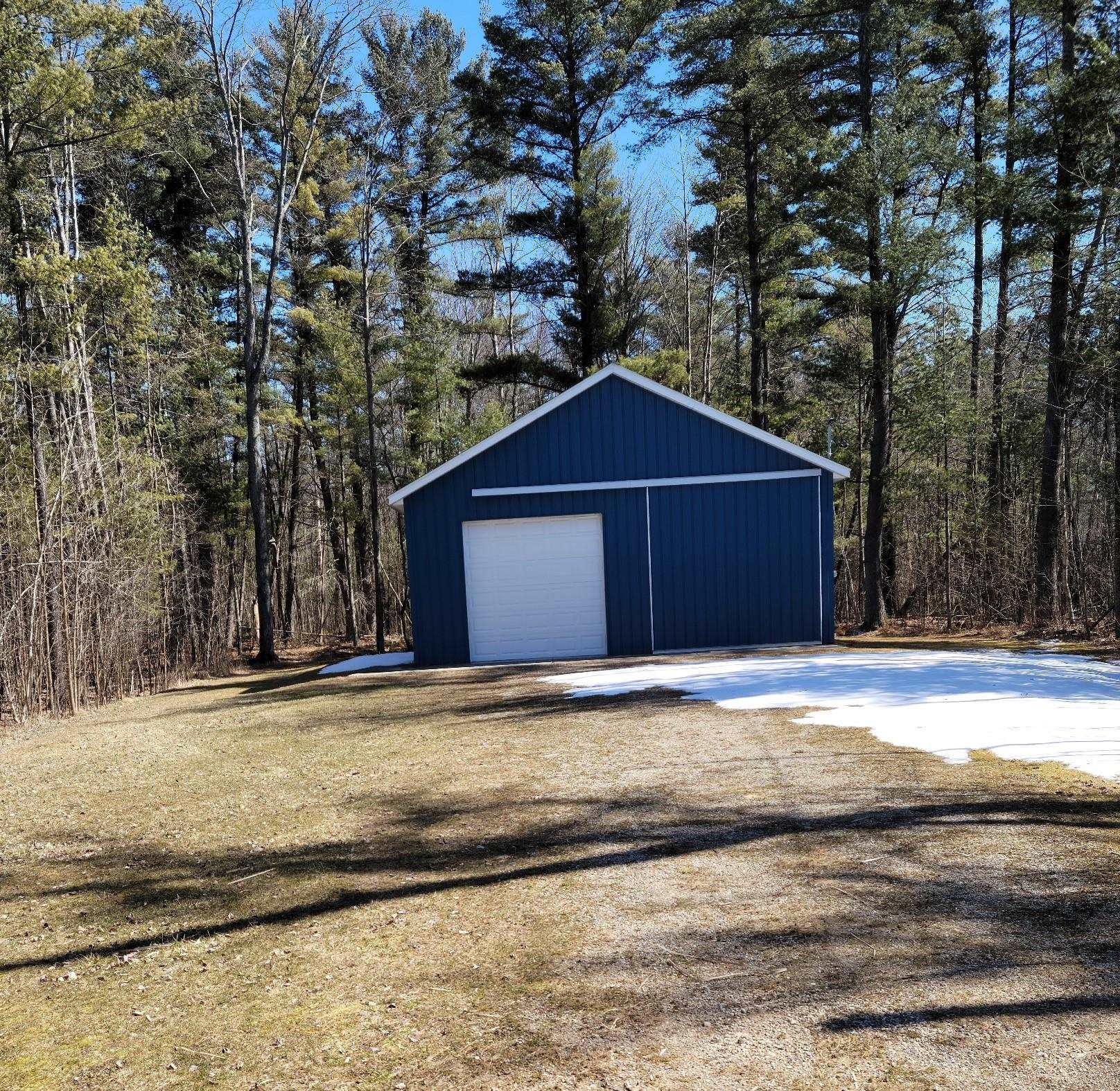 Nhn Pineland Road Gladwin, MI 48624 - Photo 1 of 4