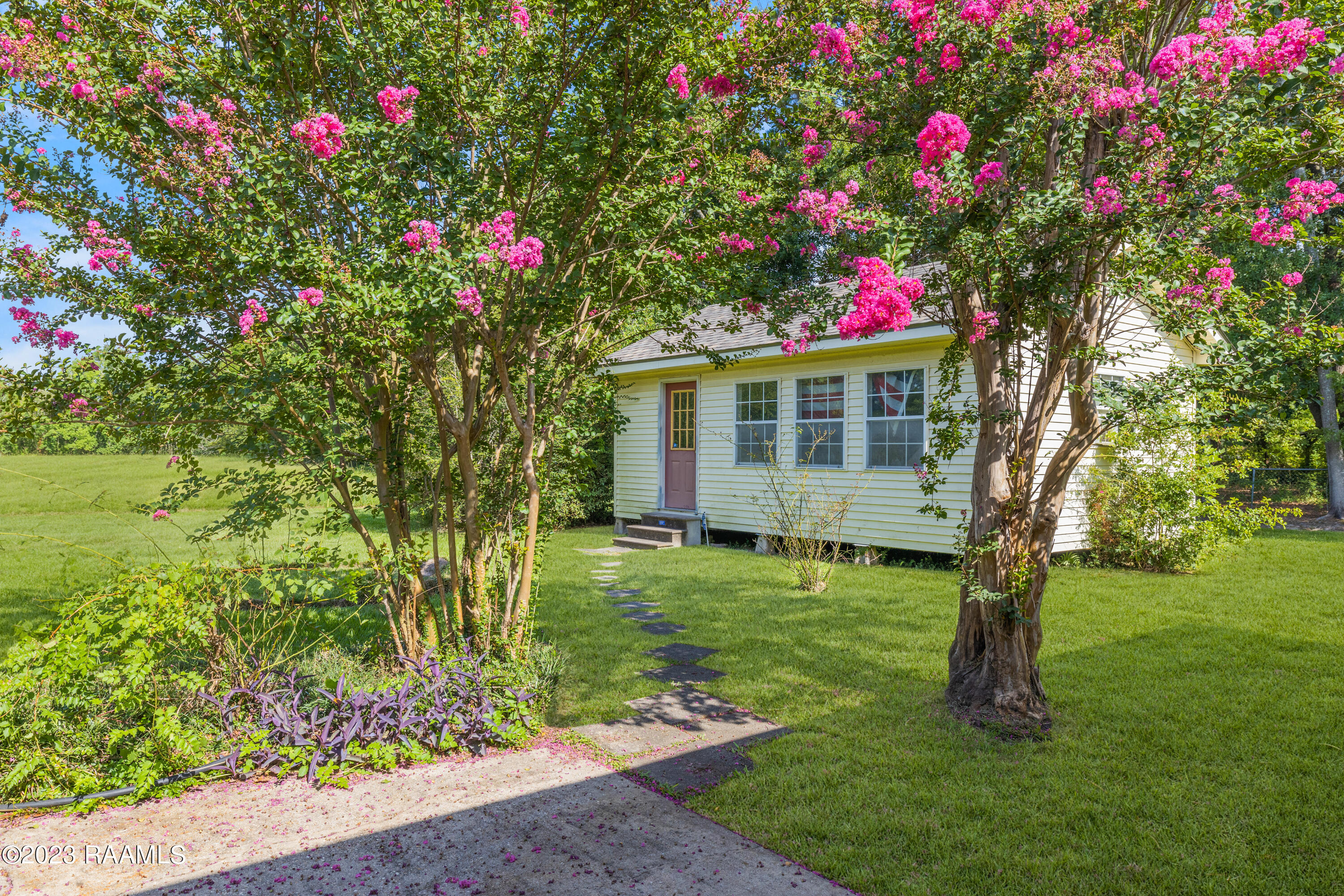 435 Brothers Road Scott, LA 70583 - Photo 24 of 37 435 Brothers Road-21