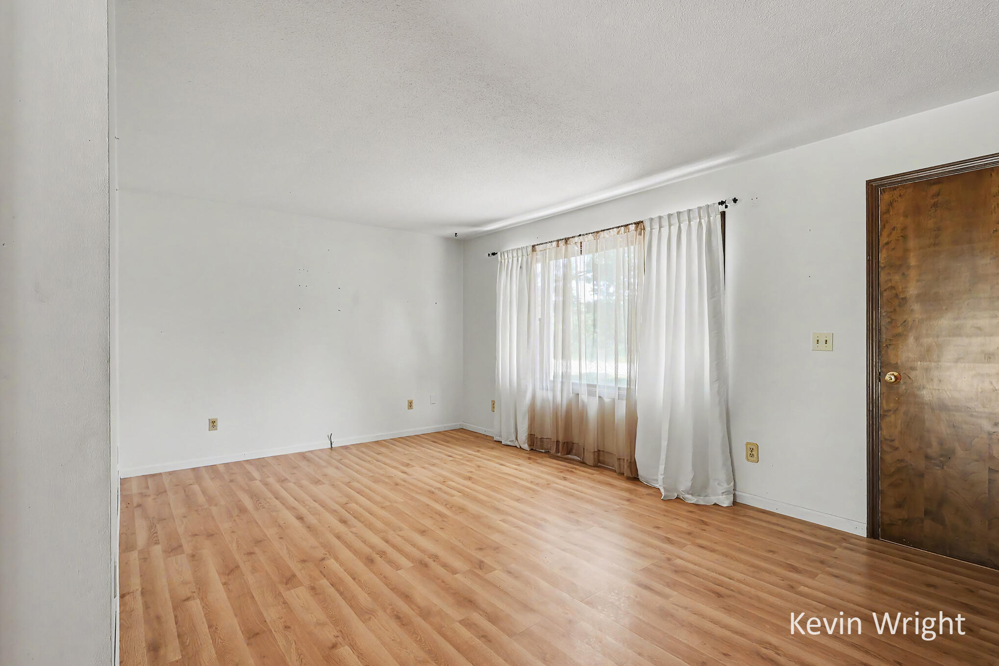 2450 Benston Road Whitehall, MI 49461 - Photo 5 of 28 QJ1A0907