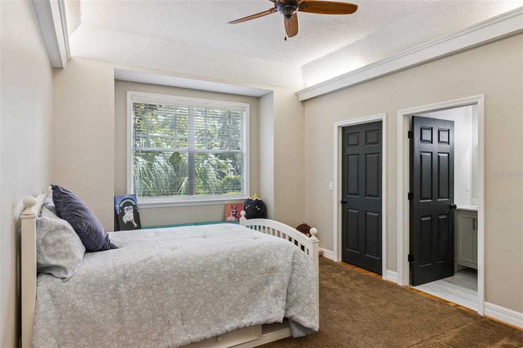 5002 Muir Way Lithia, FL 33547 - Photo 35 of 68